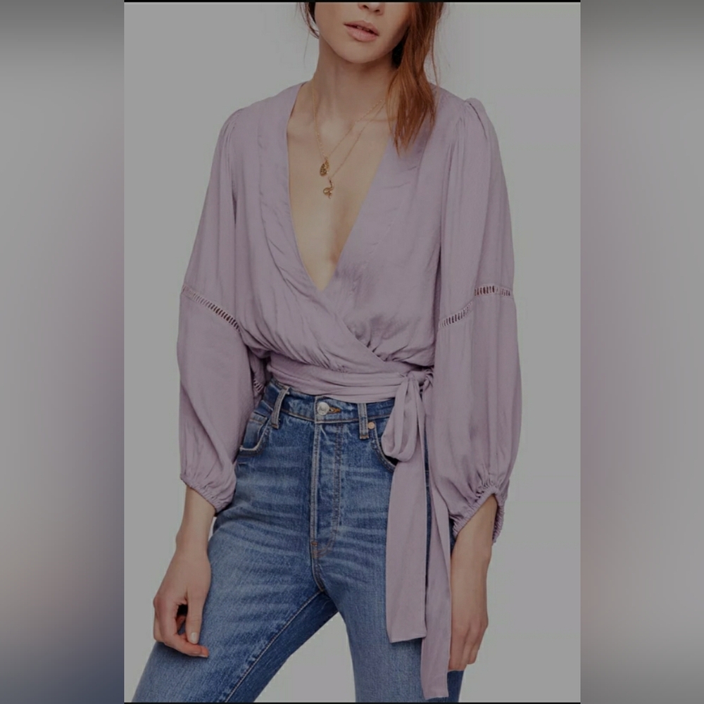 Sale 🎁Free People Lavender Wrap Blouse